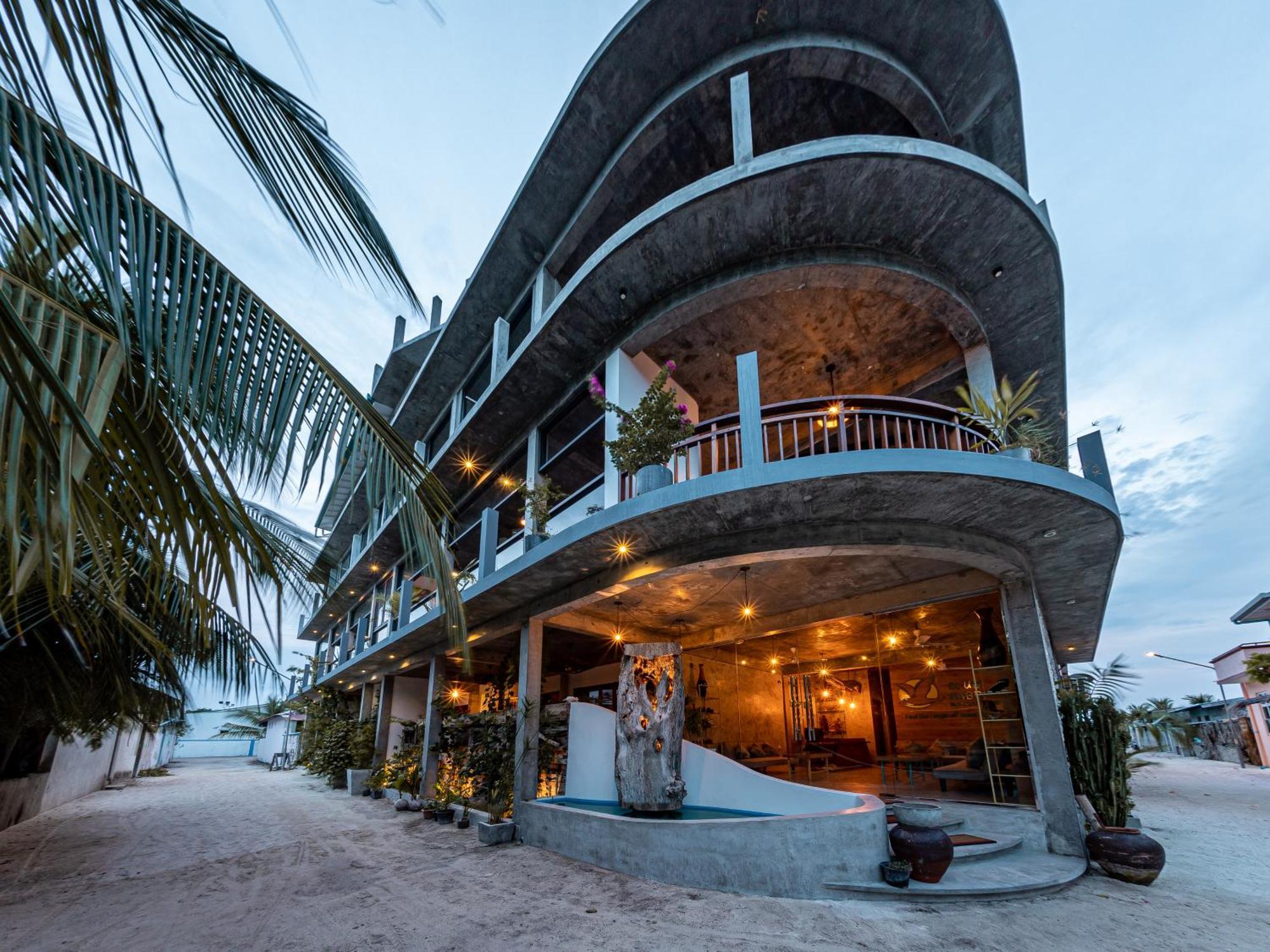 Club Gabbiano Hotel Rasdhoo Exterior photo